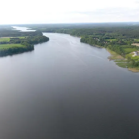 Nad Wielkim Szelągiem Gospodarstwo agroturystyczne *